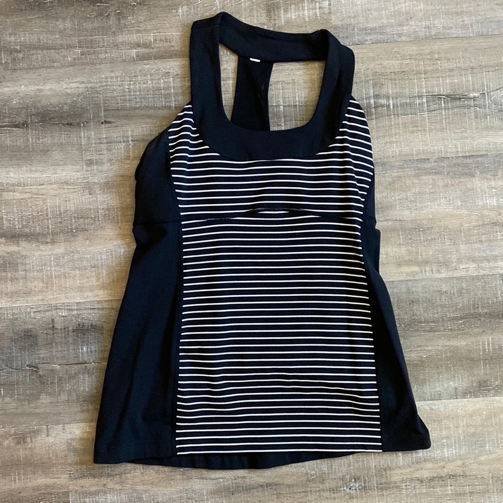 Lululemon Scoop Neck Tank